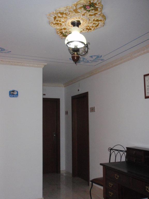 "O Viajante" Low Cost Hotel إيستريموز المظهر الخارجي الصورة